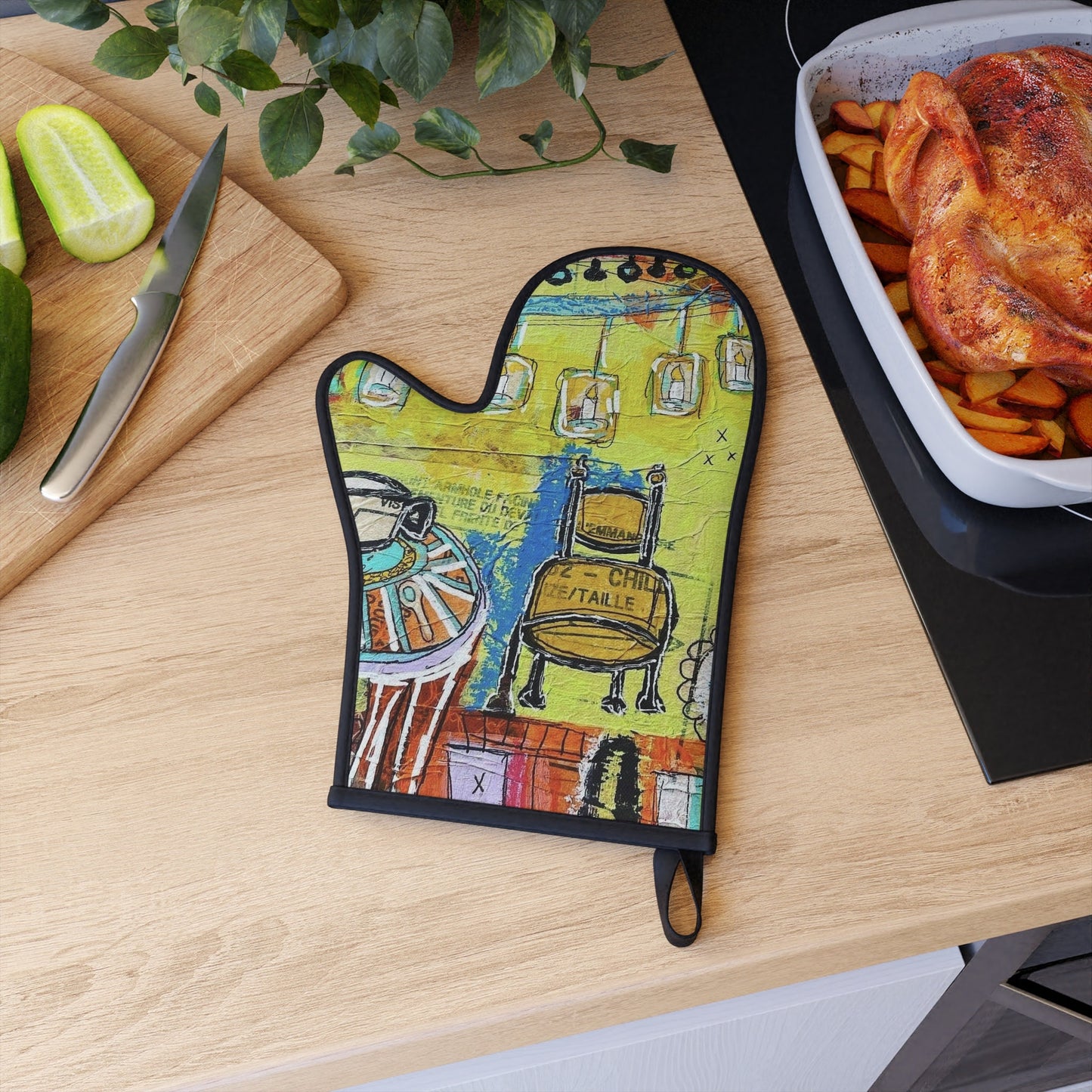 French Cafe Design, France inspired, Cofee House Design - Oven Glove